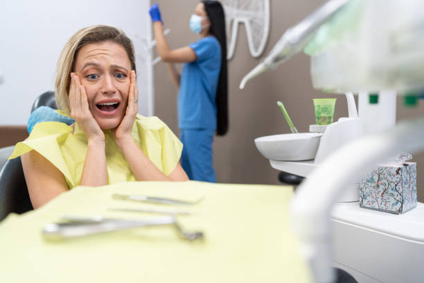 Best Emergency Root Canal Treatment in Cloverleaf, TX